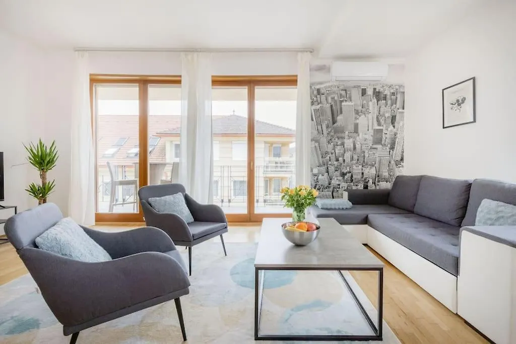 Dream Home With Grand Terrace In The City Center Budapest